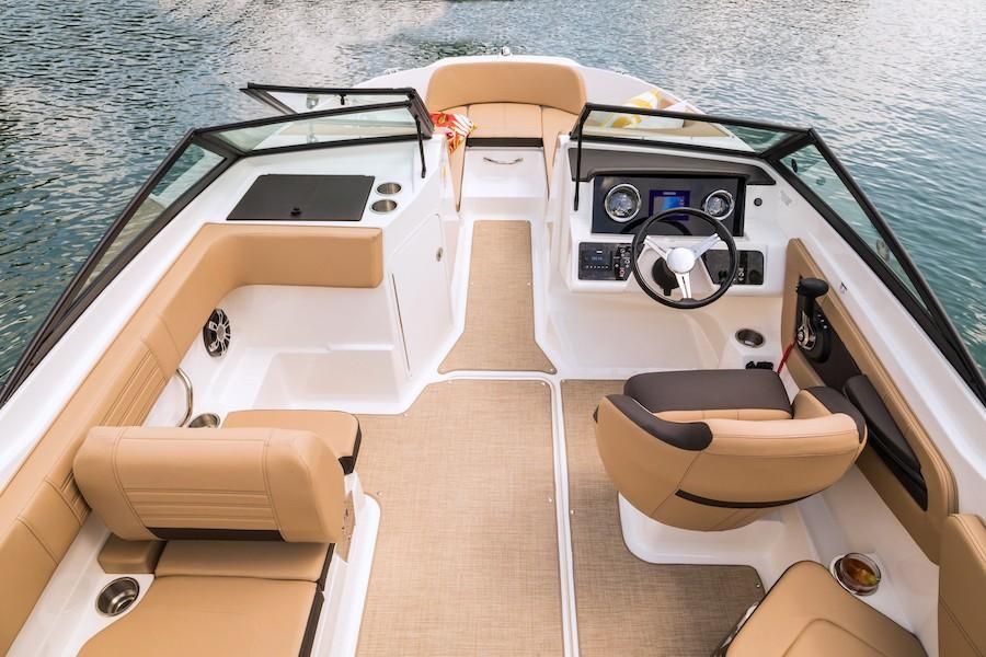 2022 Sea Ray SPX 210 OB Contact Your Local MarineMax Store About