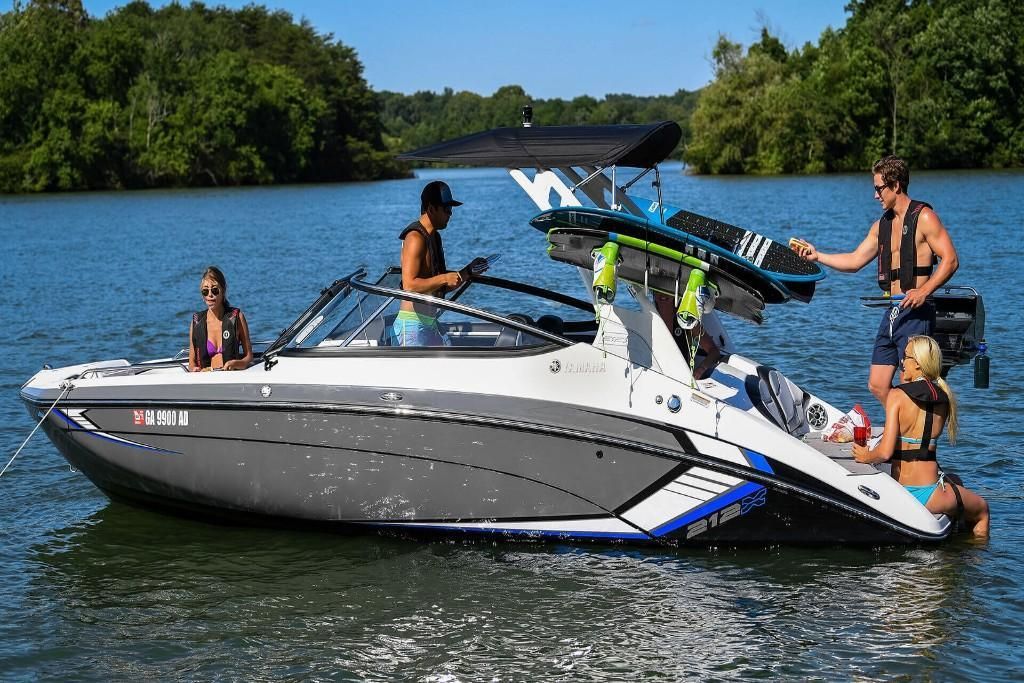 2021 Yamaha Boats 212X Contact Your Local MarineMax Store About