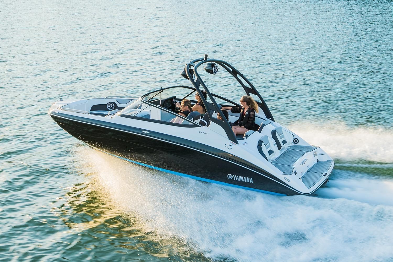 2022 Yamaha Boats 212SD Contact Your Local MarineMax Store About